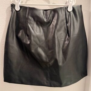Abercrombie & Fitch Vegan Leather Black Mini Skort sz S